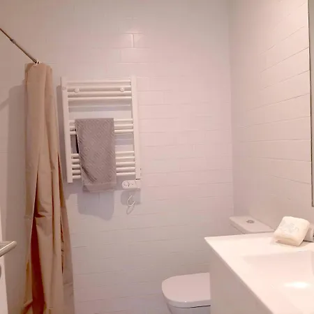 شقة Cedofeita Studio, By Flat In *
