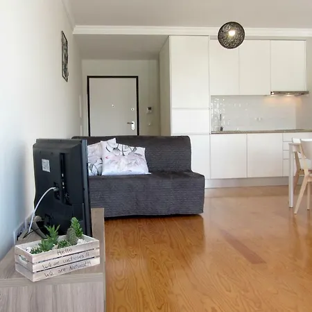 Cedofeita Studio, By Flat In Lägenhet Oporto
